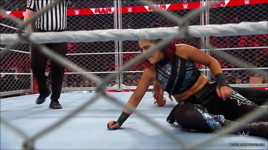 WWE_Monday_Night_RAW_2023_02_06_720p_HDTV_x264-Star_mp4_007336166.jpg