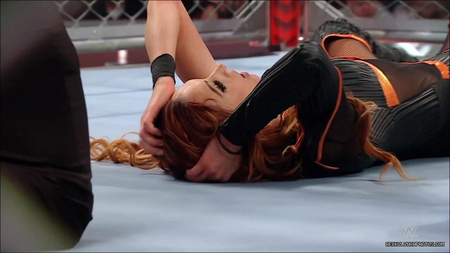 WWE_Monday_Night_RAW_2023_02_06_720p_HDTV_x264-Star_mp4_007338966.jpg