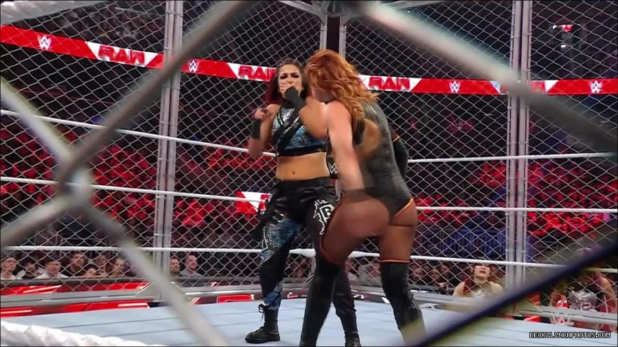 WWE_Monday_Night_RAW_2023_02_06_720p_HDTV_x264-Star_mp4_007377366.jpg