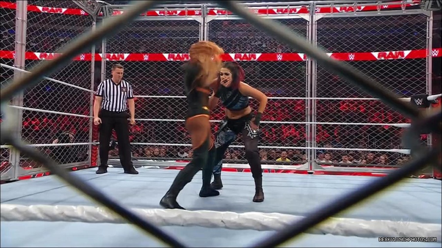 WWE_Monday_Night_RAW_2023_02_06_720p_HDTV_x264-Star_mp4_007379366.jpg