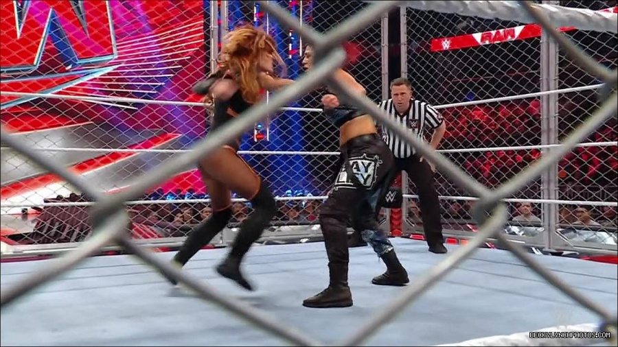 WWE_Monday_Night_RAW_2023_02_06_720p_HDTV_x264-Star_mp4_007381766.jpg