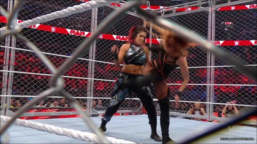 WWE_Monday_Night_RAW_2023_02_06_720p_HDTV_x264-Star_mp4_007383366.jpg