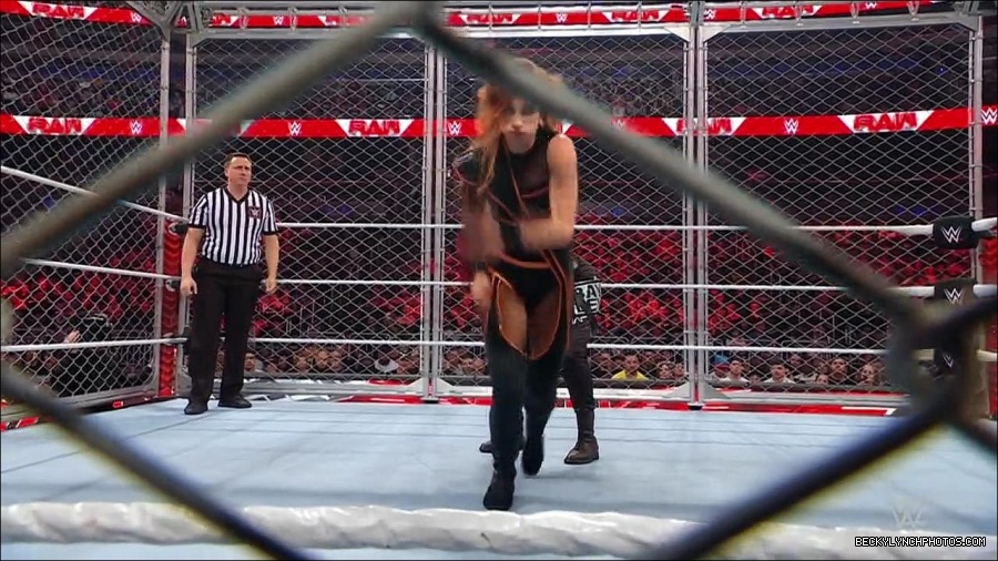 WWE_Monday_Night_RAW_2023_02_06_720p_HDTV_x264-Star_mp4_007385366.jpg