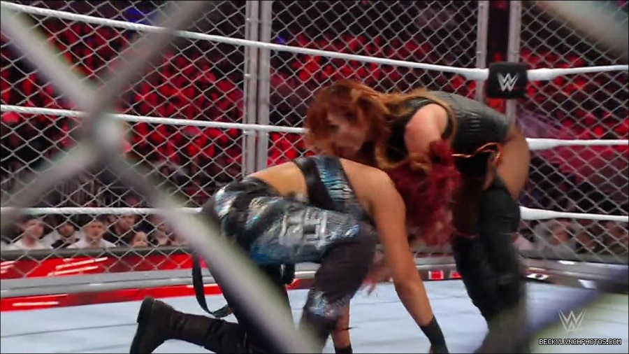 WWE_Monday_Night_RAW_2023_02_06_720p_HDTV_x264-Star_mp4_007393766.jpg