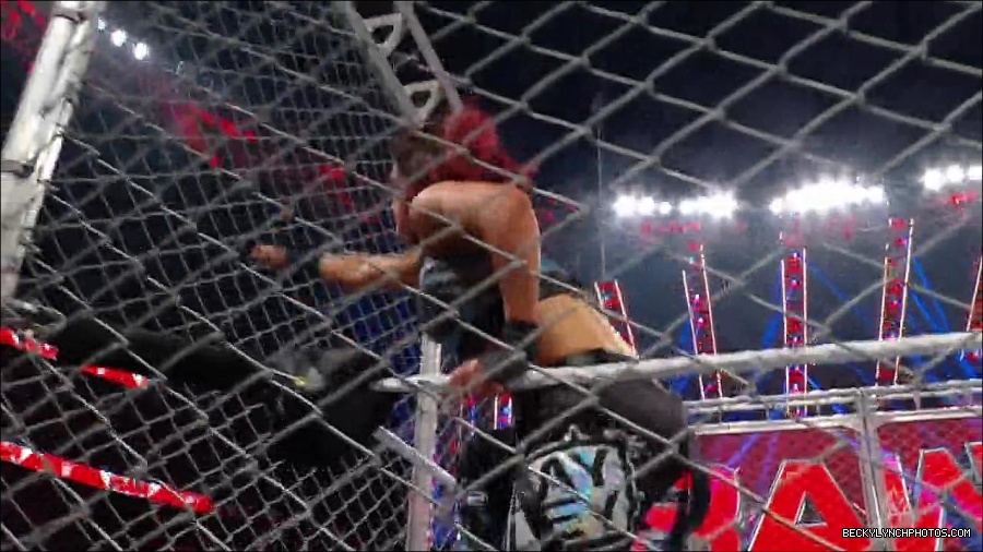 WWE_Monday_Night_RAW_2023_02_06_720p_HDTV_x264-Star_mp4_007397766.jpg