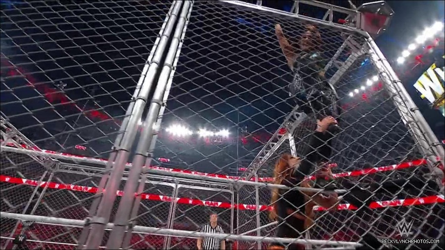 WWE_Monday_Night_RAW_2023_02_06_720p_HDTV_x264-Star_mp4_007400166.jpg