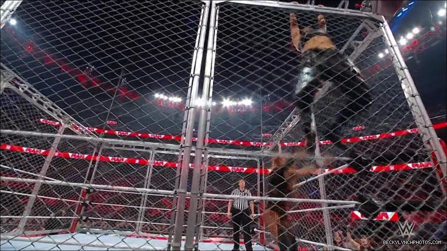 WWE_Monday_Night_RAW_2023_02_06_720p_HDTV_x264-Star_mp4_007401766.jpg