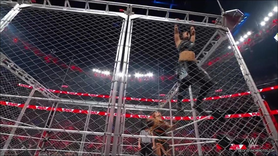 WWE_Monday_Night_RAW_2023_02_06_720p_HDTV_x264-Star_mp4_007402166.jpg
