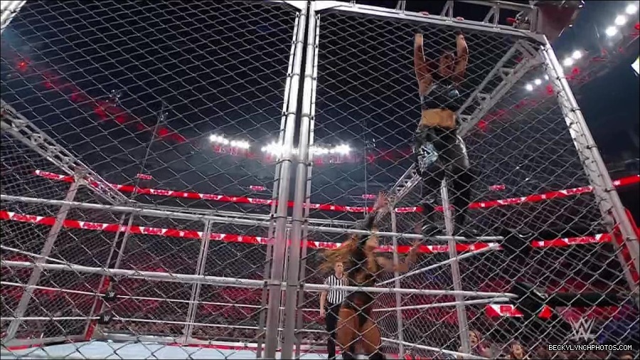 WWE_Monday_Night_RAW_2023_02_06_720p_HDTV_x264-Star_mp4_007402966.jpg