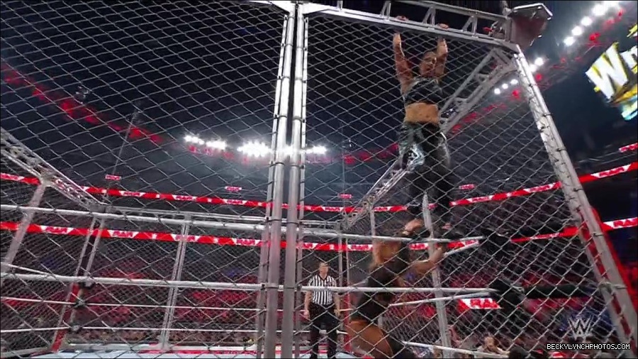 WWE_Monday_Night_RAW_2023_02_06_720p_HDTV_x264-Star_mp4_007403366.jpg