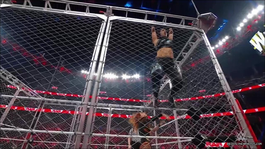WWE_Monday_Night_RAW_2023_02_06_720p_HDTV_x264-Star_mp4_007404966.jpg