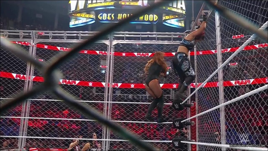 WWE_Monday_Night_RAW_2023_02_06_720p_HDTV_x264-Star_mp4_007407766.jpg