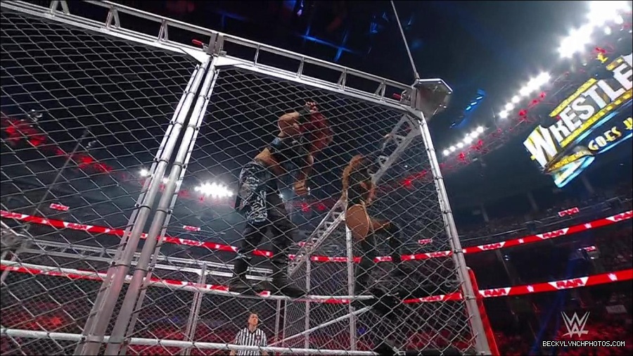 WWE_Monday_Night_RAW_2023_02_06_720p_HDTV_x264-Star_mp4_007414966.jpg