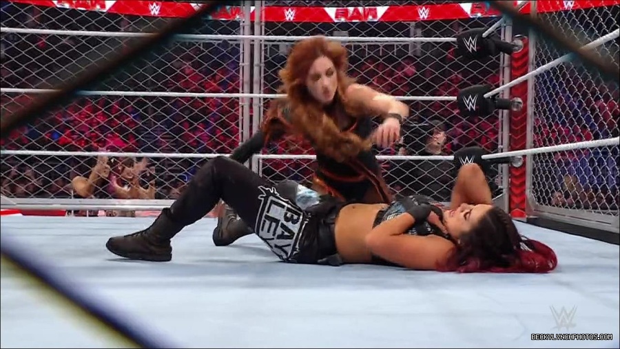 WWE_Monday_Night_RAW_2023_02_06_720p_HDTV_x264-Star_mp4_007427766.jpg