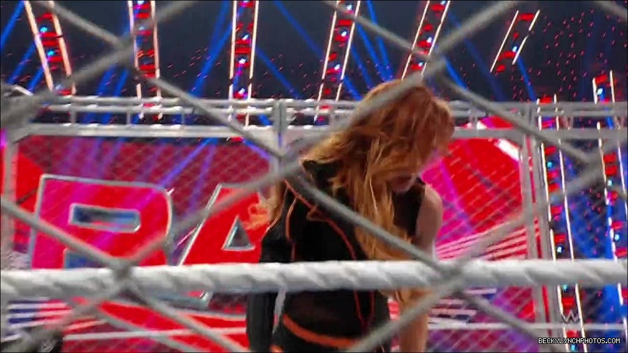 WWE_Monday_Night_RAW_2023_02_06_720p_HDTV_x264-Star_mp4_007449766.jpg
