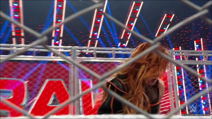 WWE_Monday_Night_RAW_2023_02_06_720p_HDTV_x264-Star_mp4_007450166.jpg
