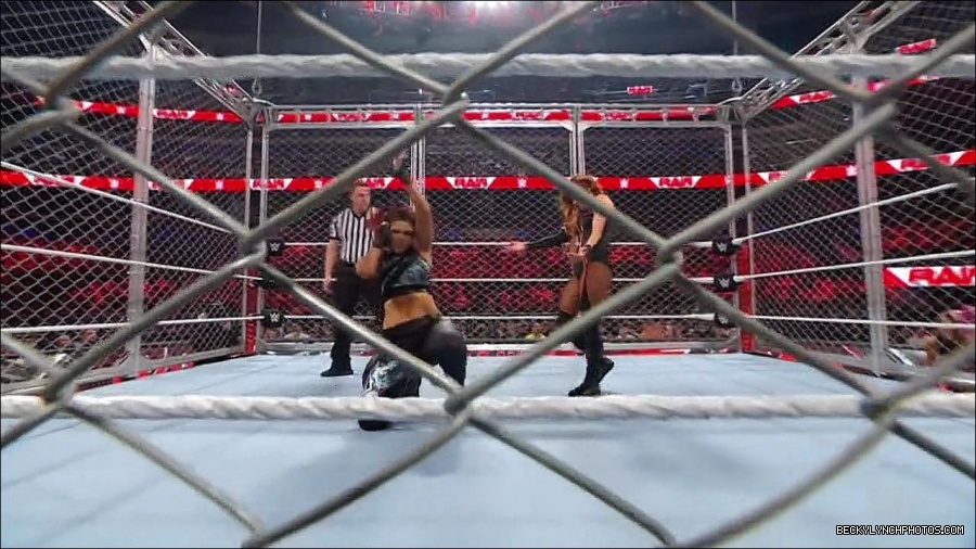 WWE_Monday_Night_RAW_2023_02_06_720p_HDTV_x264-Star_mp4_007454166.jpg