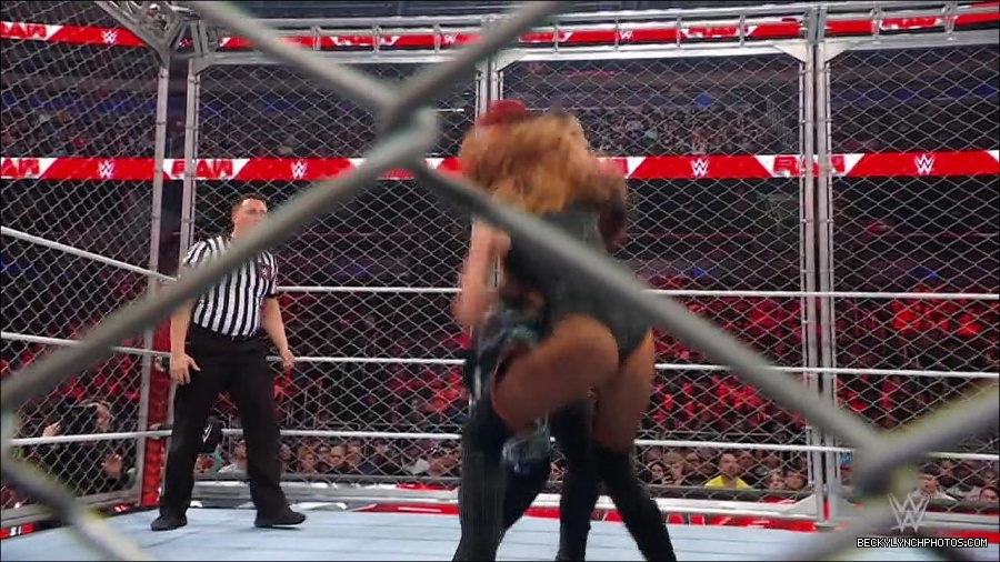 WWE_Monday_Night_RAW_2023_02_06_720p_HDTV_x264-Star_mp4_007456566.jpg