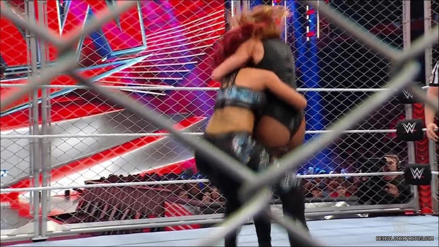 WWE_Monday_Night_RAW_2023_02_06_720p_HDTV_x264-Star_mp4_007458166.jpg