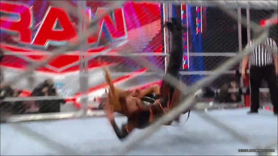 WWE_Monday_Night_RAW_2023_02_06_720p_HDTV_x264-Star_mp4_007458966.jpg