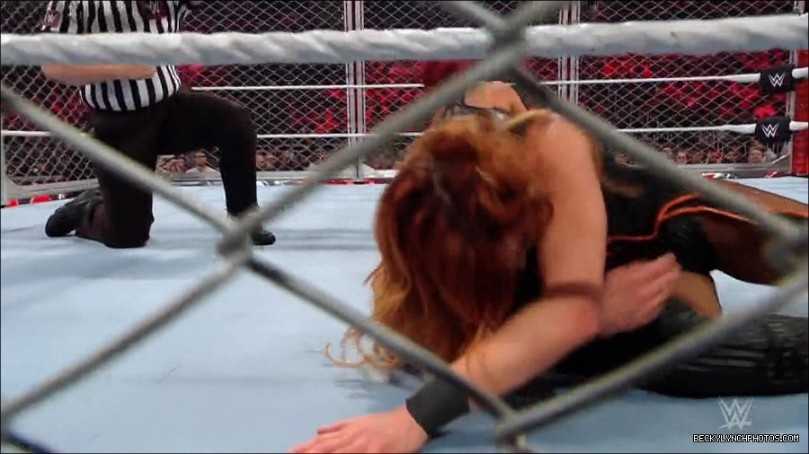 WWE_Monday_Night_RAW_2023_02_06_720p_HDTV_x264-Star_mp4_007464966.jpg