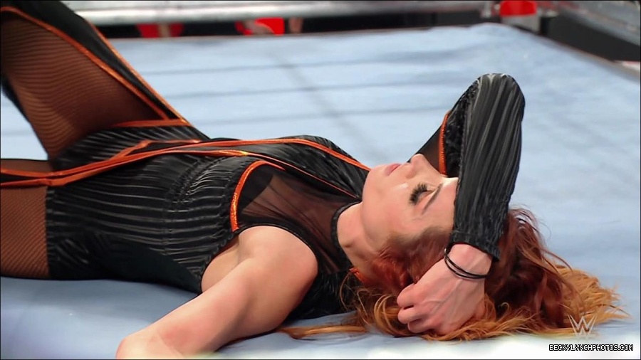 WWE_Monday_Night_RAW_2023_02_06_720p_HDTV_x264-Star_mp4_007470166.jpg