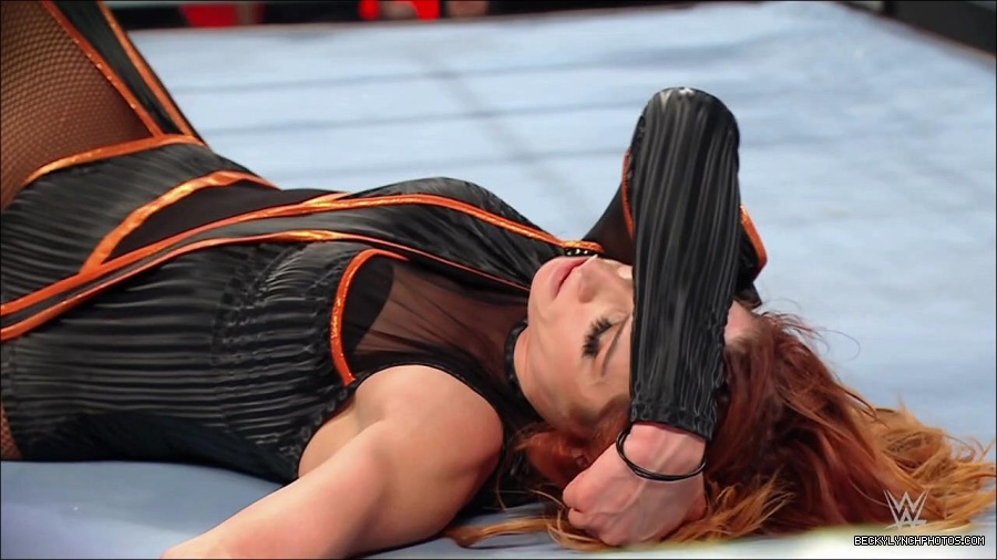 WWE_Monday_Night_RAW_2023_02_06_720p_HDTV_x264-Star_mp4_007472566.jpg