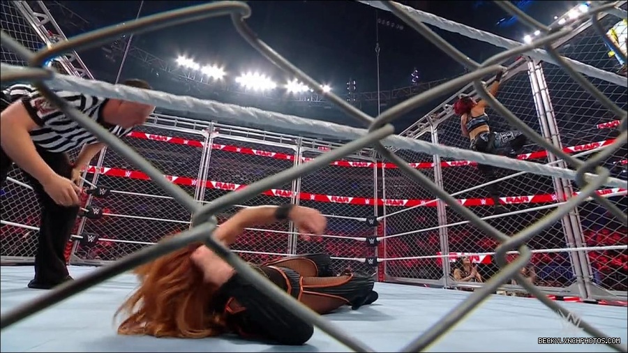 WWE_Monday_Night_RAW_2023_02_06_720p_HDTV_x264-Star_mp4_007488166.jpg
