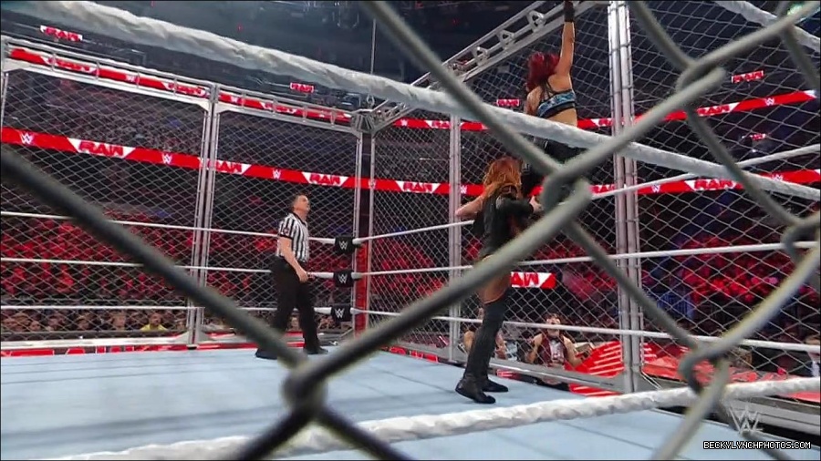 WWE_Monday_Night_RAW_2023_02_06_720p_HDTV_x264-Star_mp4_007493766.jpg