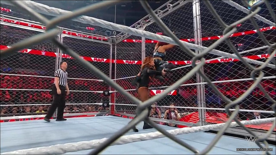 WWE_Monday_Night_RAW_2023_02_06_720p_HDTV_x264-Star_mp4_007494966.jpg