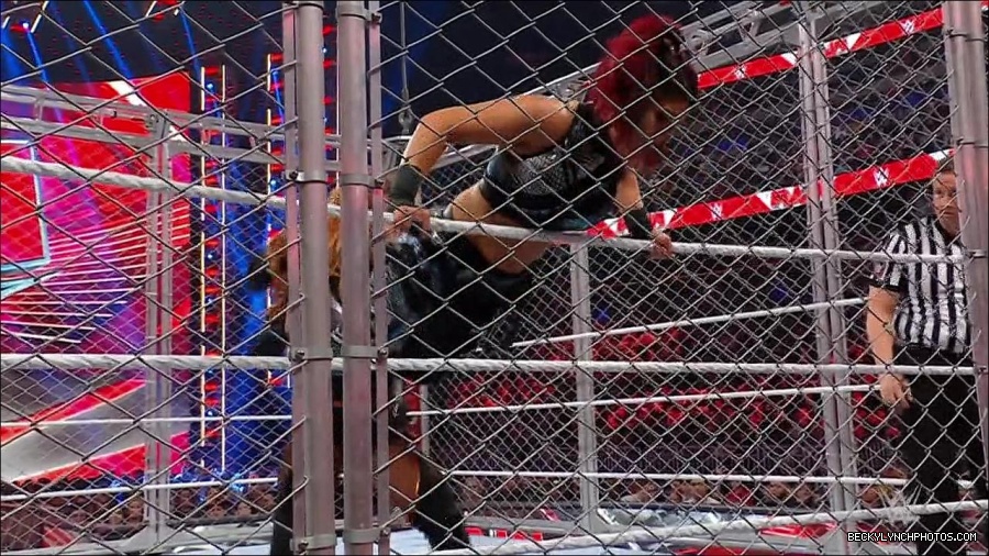 WWE_Monday_Night_RAW_2023_02_06_720p_HDTV_x264-Star_mp4_007498966.jpg