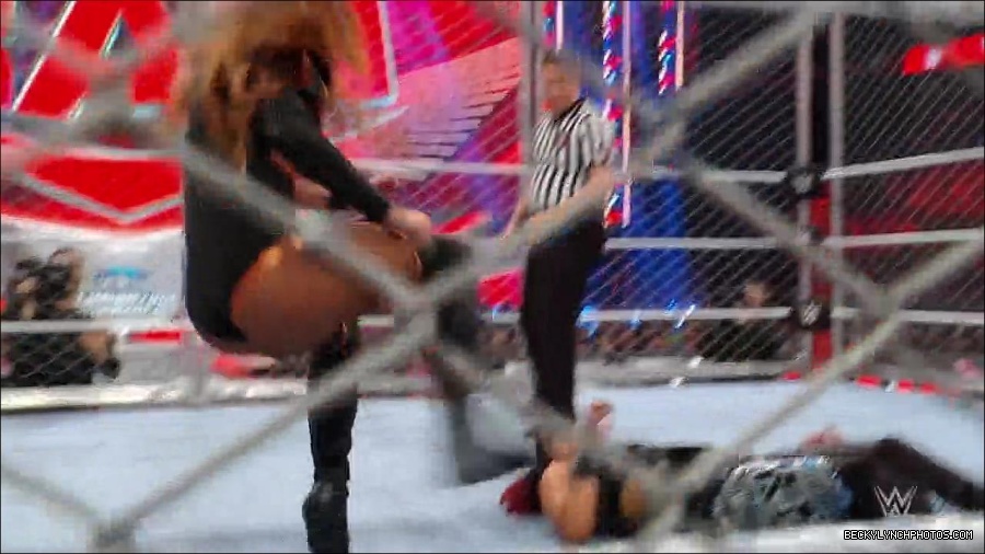 WWE_Monday_Night_RAW_2023_02_06_720p_HDTV_x264-Star_mp4_007506566.jpg