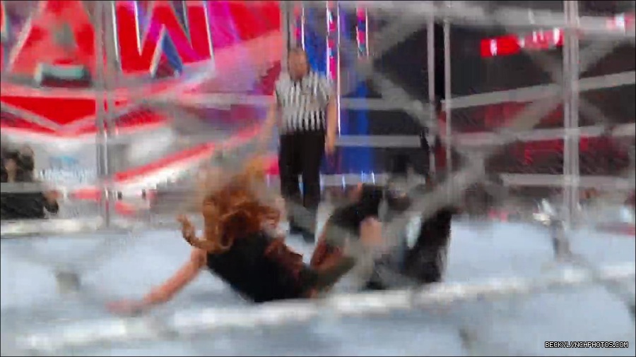 WWE_Monday_Night_RAW_2023_02_06_720p_HDTV_x264-Star_mp4_007506966.jpg
