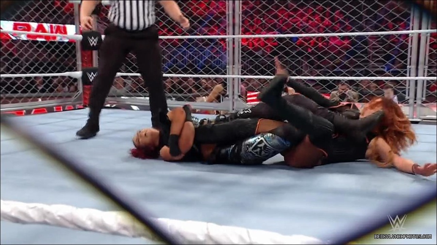 WWE_Monday_Night_RAW_2023_02_06_720p_HDTV_x264-Star_mp4_007509766.jpg