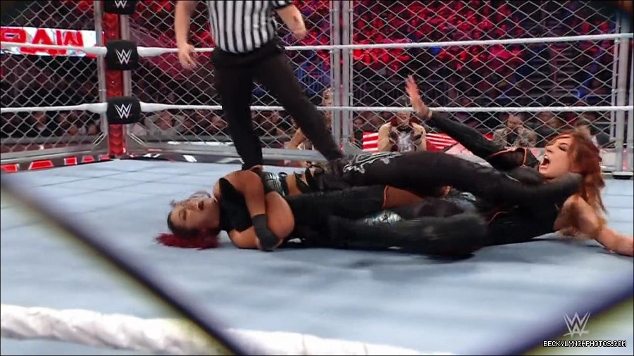 WWE_Monday_Night_RAW_2023_02_06_720p_HDTV_x264-Star_mp4_007510166.jpg