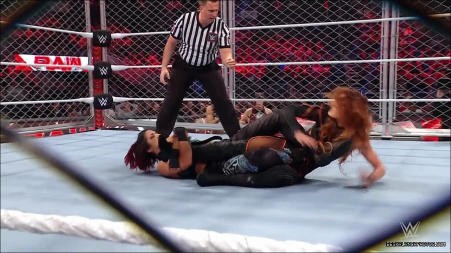 WWE_Monday_Night_RAW_2023_02_06_720p_HDTV_x264-Star_mp4_007511766.jpg