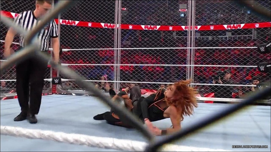 WWE_Monday_Night_RAW_2023_02_06_720p_HDTV_x264-Star_mp4_007515366.jpg
