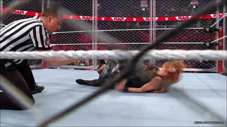 WWE_Monday_Night_RAW_2023_02_06_720p_HDTV_x264-Star_mp4_007516966.jpg