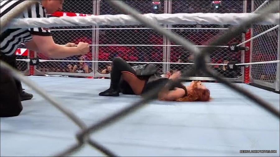 WWE_Monday_Night_RAW_2023_02_06_720p_HDTV_x264-Star_mp4_007517766.jpg