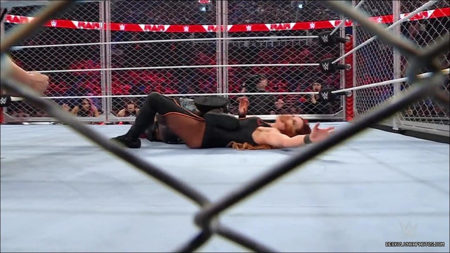 WWE_Monday_Night_RAW_2023_02_06_720p_HDTV_x264-Star_mp4_007518566.jpg
