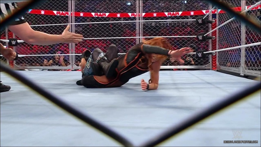 WWE_Monday_Night_RAW_2023_02_06_720p_HDTV_x264-Star_mp4_007520566.jpg