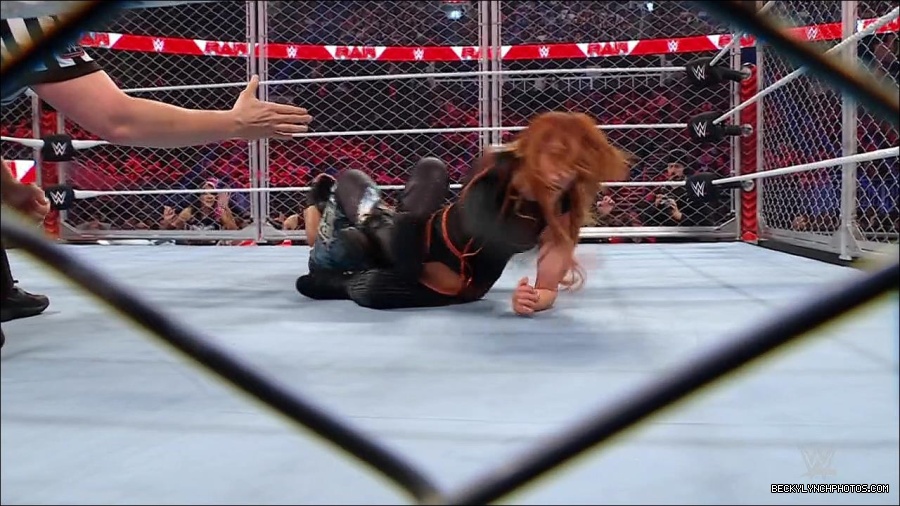 WWE_Monday_Night_RAW_2023_02_06_720p_HDTV_x264-Star_mp4_007520966.jpg