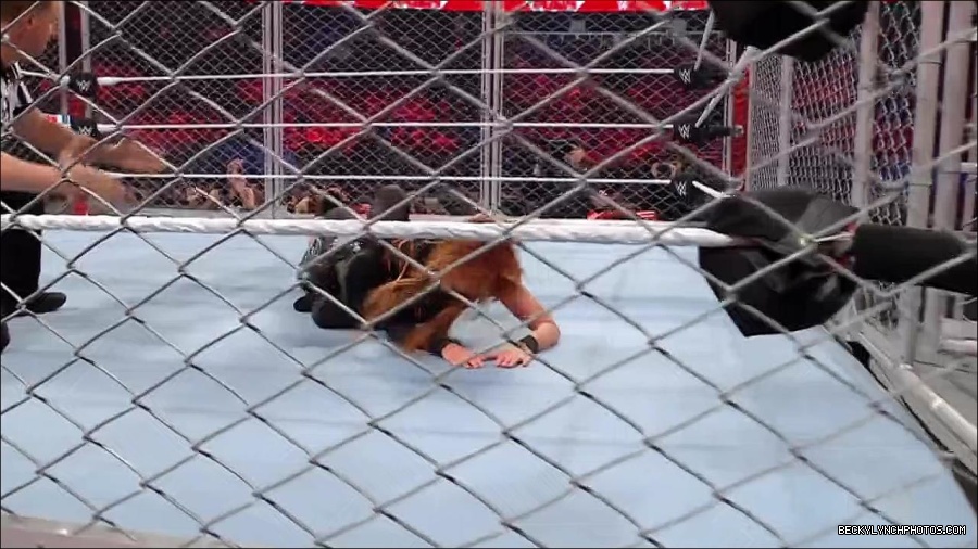 WWE_Monday_Night_RAW_2023_02_06_720p_HDTV_x264-Star_mp4_007523666.jpg