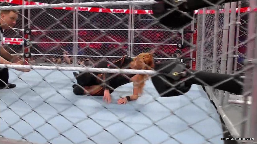 WWE_Monday_Night_RAW_2023_02_06_720p_HDTV_x264-Star_mp4_007524066.jpg