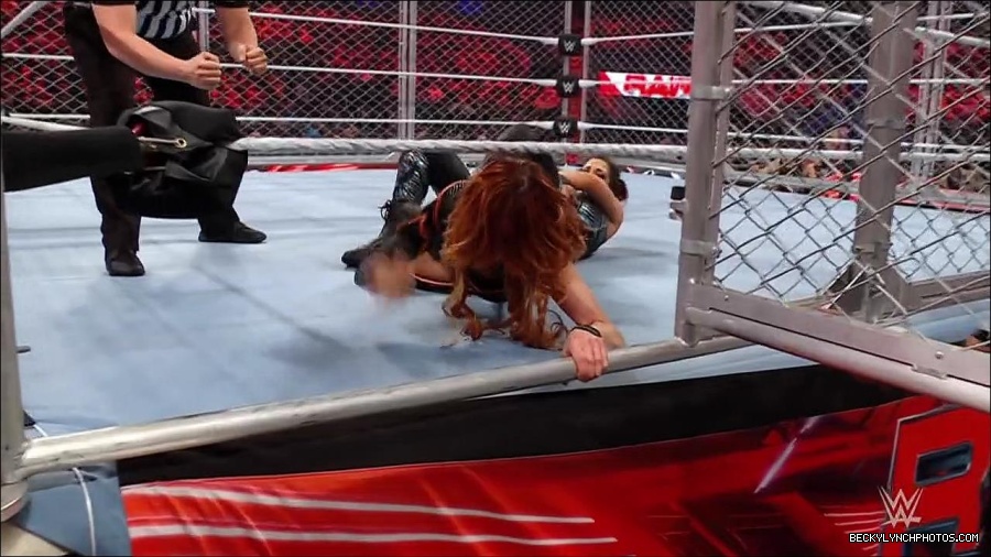 WWE_Monday_Night_RAW_2023_02_06_720p_HDTV_x264-Star_mp4_007528866.jpg