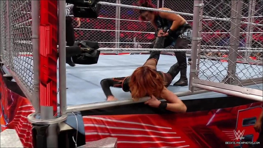 WWE_Monday_Night_RAW_2023_02_06_720p_HDTV_x264-Star_mp4_007532866.jpg