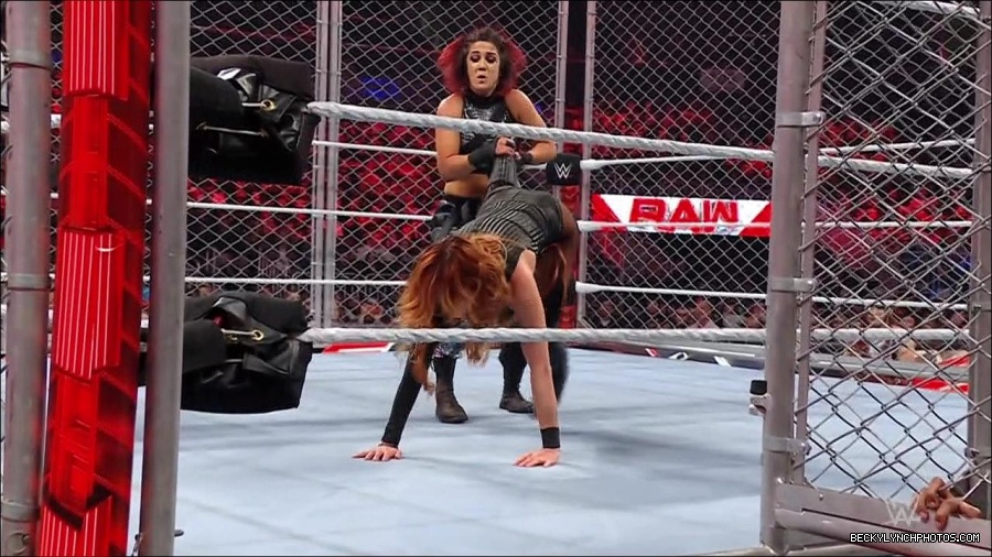 WWE_Monday_Night_RAW_2023_02_06_720p_HDTV_x264-Star_mp4_007536466.jpg