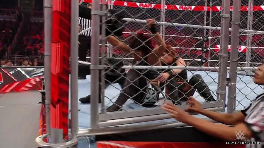 WWE_Monday_Night_RAW_2023_02_06_720p_HDTV_x264-Star_mp4_007539266.jpg