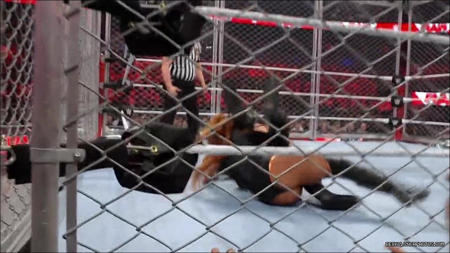 WWE_Monday_Night_RAW_2023_02_06_720p_HDTV_x264-Star_mp4_007540866.jpg