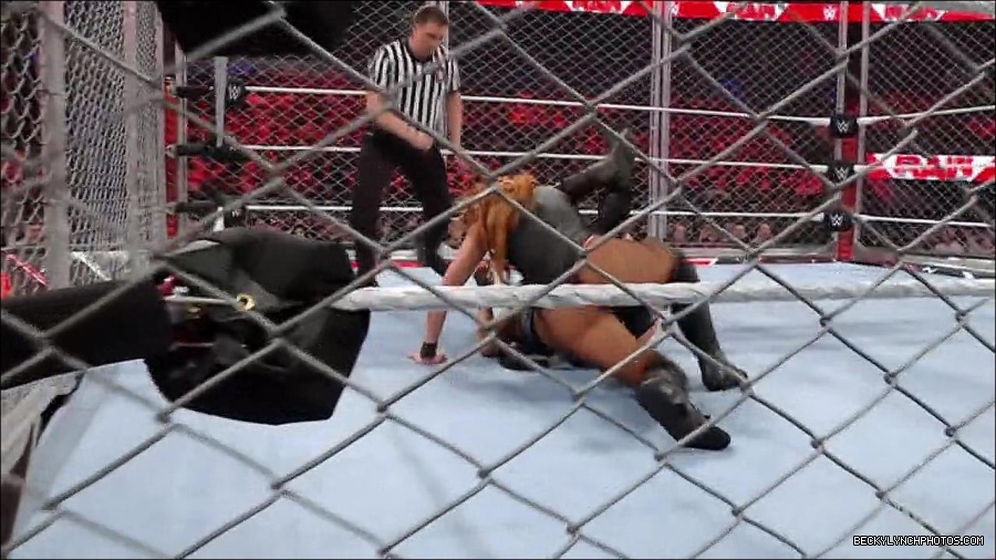 WWE_Monday_Night_RAW_2023_02_06_720p_HDTV_x264-Star_mp4_007541266.jpg